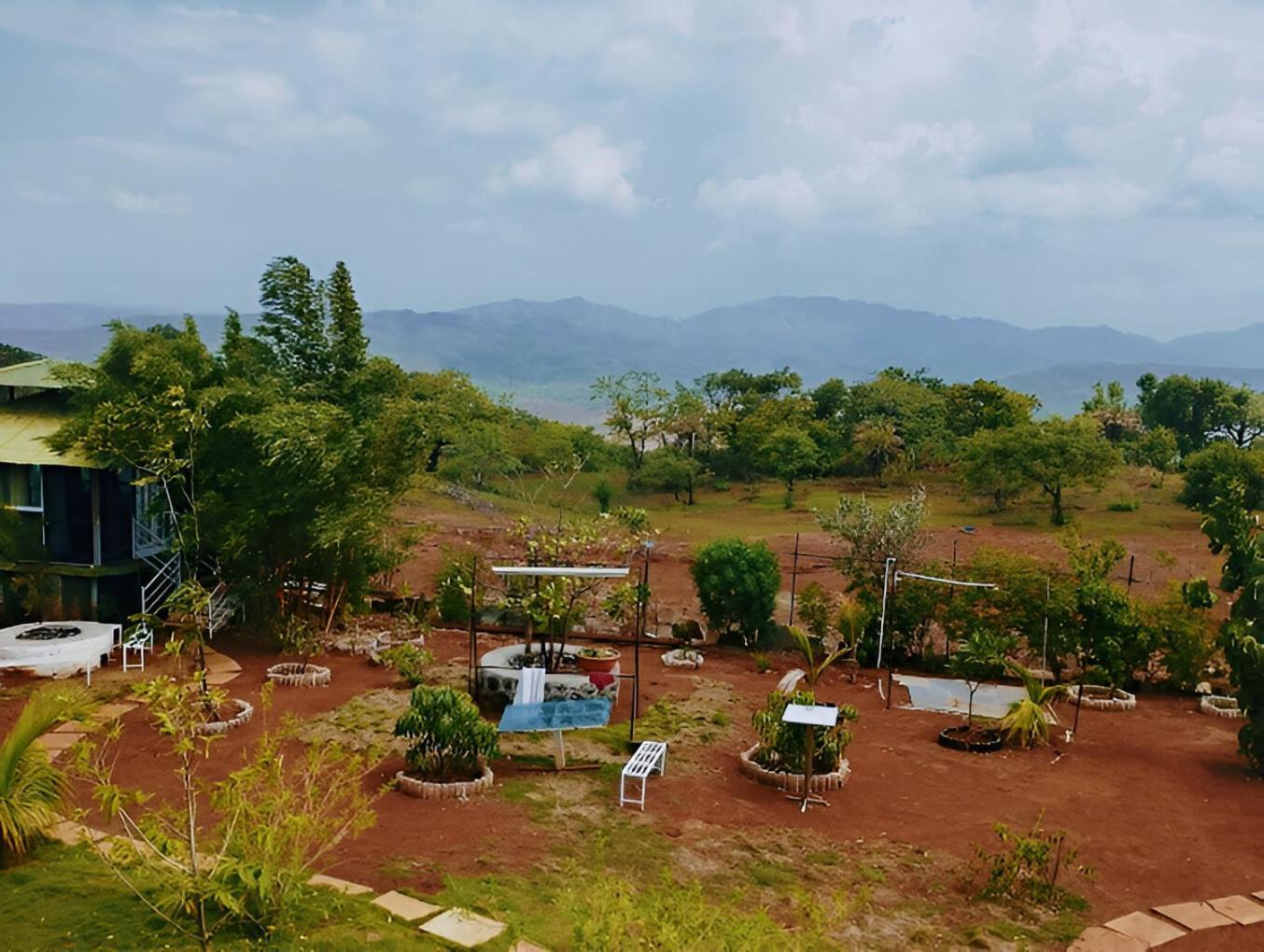 Forrest Homestay Villa Bhor Buitenkant foto